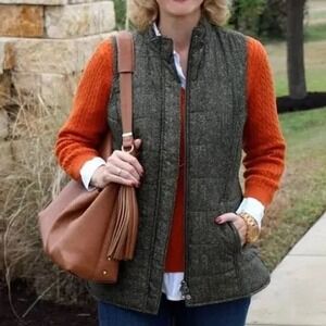 J.Jill Women's Herringbone‎ Puffer Vest Size Small Green Sleeveless Coat Preppy